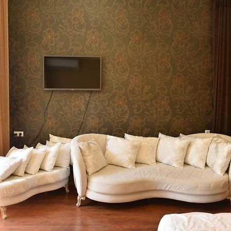 Apartment Elizabeth In Old Тбилиси Экстерьер фото